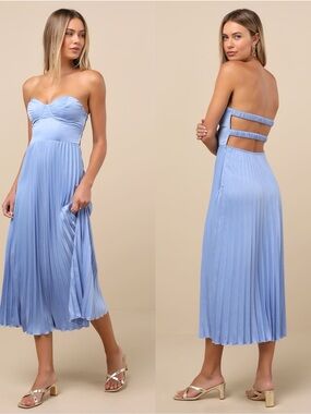 LULU'S Irelyn Dusty Blue Satin
Bustier Midi Dress